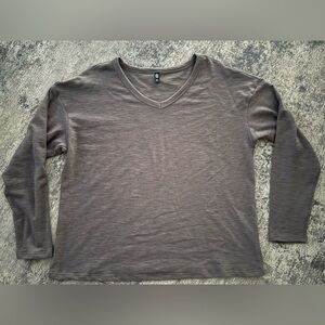 V-Neck Long Sleeve Top